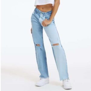NWT Good American Distressed Jeans